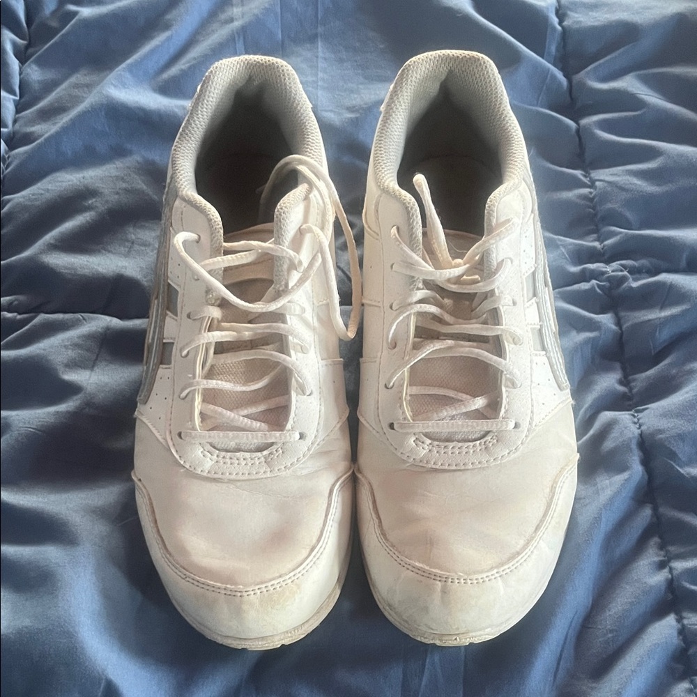 Asics Cheer shoes